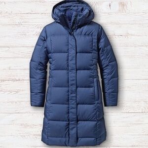 Patagonia Women's 28439 Down with It Parka Navy Small